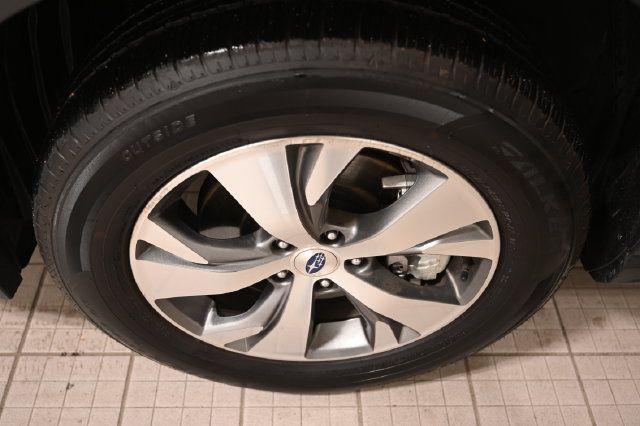 Certified 2025 Subaru Ascent Premium AWD/4WD image 18