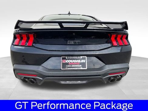 New 2026 Ford Mustang GT Premium w/ GT Performance Package RWD image 4