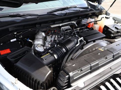 Used 2025 GMC Sierra 3500 AT4 AWD/4WD image 10