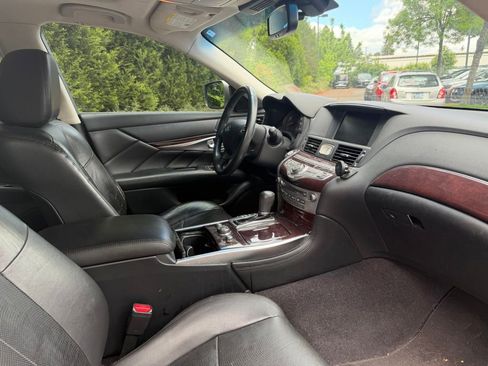 Used 2012 INFINITI M35 w/ Premium Pkg RWD image 15