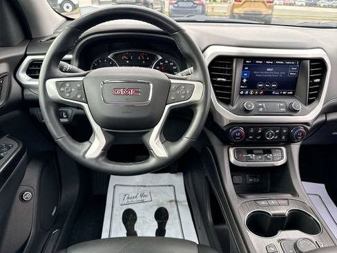 Used 2023 GMC Acadia SLT w/ Preferred Package AWD/4WD image 14
