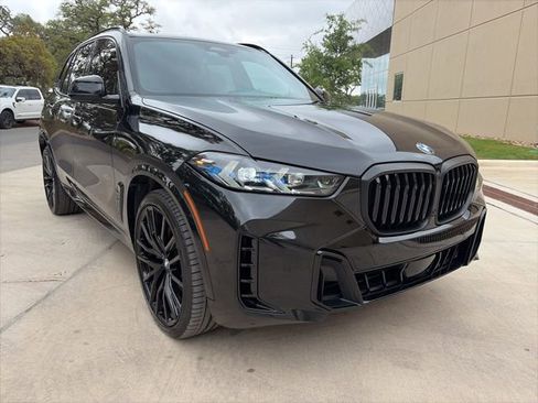 Used 2025 BMW X5 xDrive40i w/ M Sport Package image 6