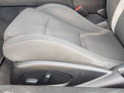 Used 2021 Chevrolet Camaro LT w/ RS Package image 28