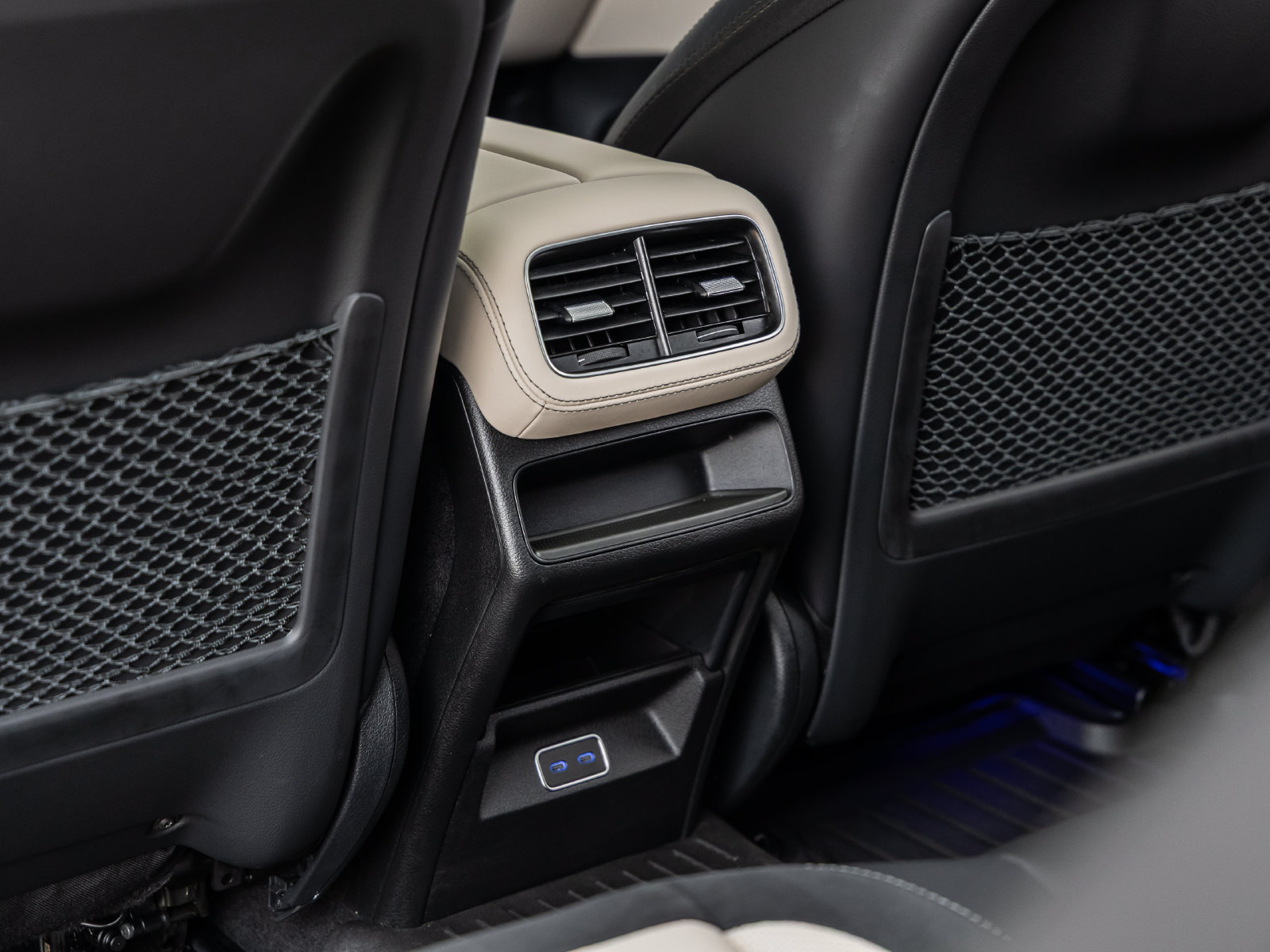 Used 2024 Mercedes-Benz GLE 63 AMG S image 40