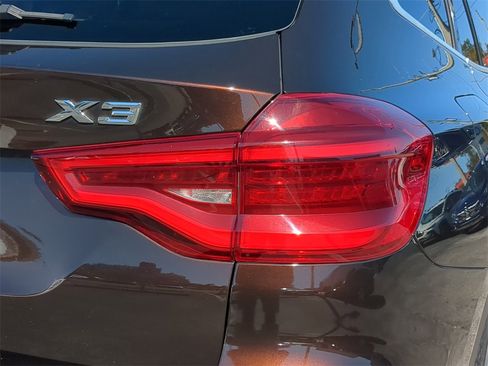 Used 2018 BMW X3 xDrive30i image 8