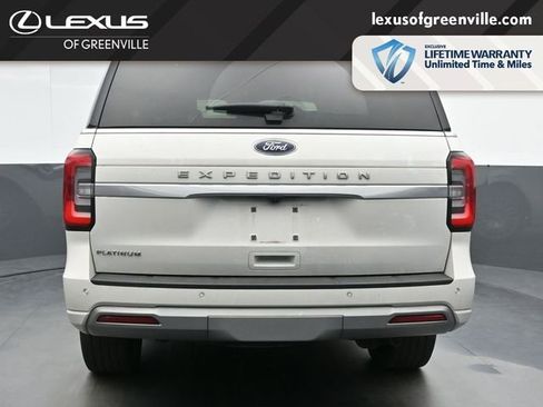 Used 2024 Ford Expedition Platinum image 7