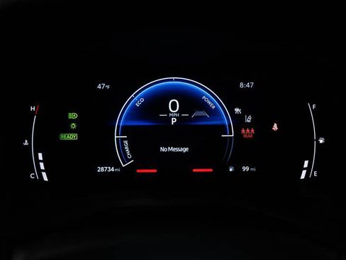 Used 2025 Toyota Camry SE image 17