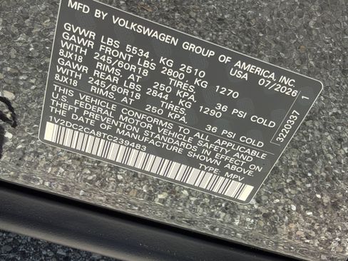 New 2026 Volkswagen Atlas Cross Sport SE FWD image 34