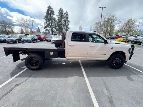 Used 2020 RAM 3500 Big Horn w/ Level 2 Equipment Group AWD/4WD image 6