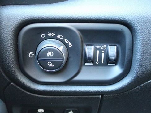 Used 2025 RAM 1500 Big Horn image 16