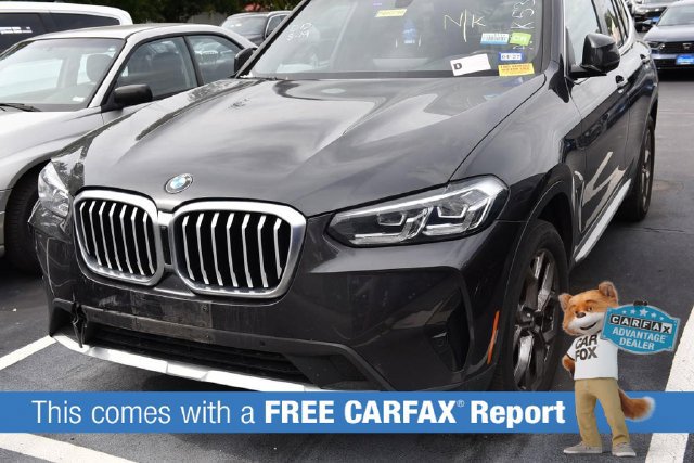 Used 2022 BMW X3 xDrive30i w/ Premium Package 2 AWD/4WD image 2