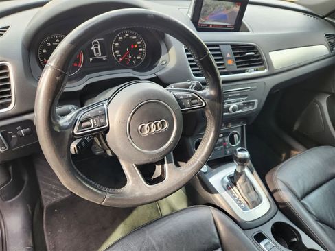 Used 2017 Audi Q3 2.0T Premium Plus w/ Premium Plus Package image 2