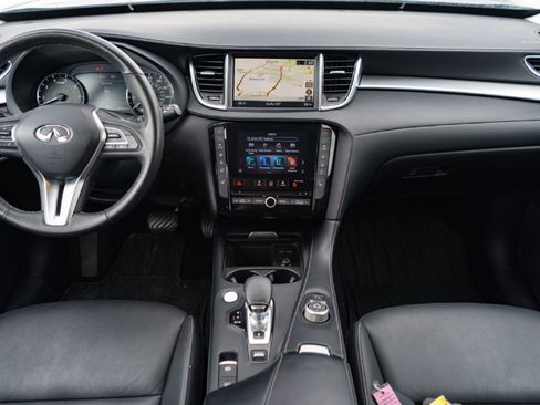 Used 2020 INFINITI QX50 Luxe w/ Navigation Package FWD image 22