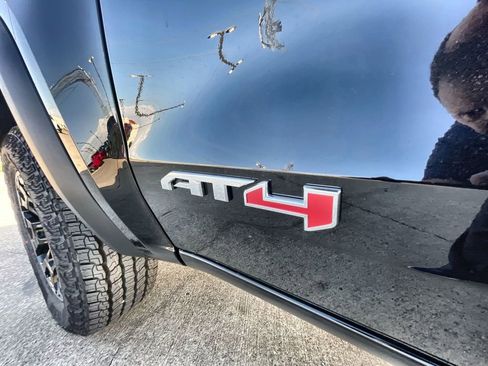 New 2026 GMC Canyon AT4 image 33