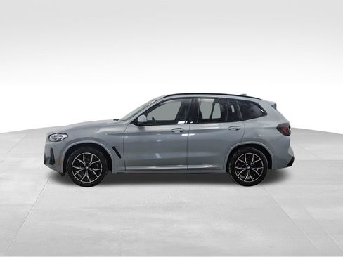 Certified 2024 BMW X3 xDrive30i w/ Premium Package image 2