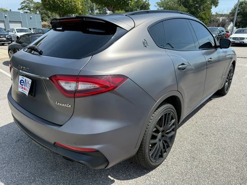 Used 2020 Maserati Levante S GranSport AWD/4WD image 6