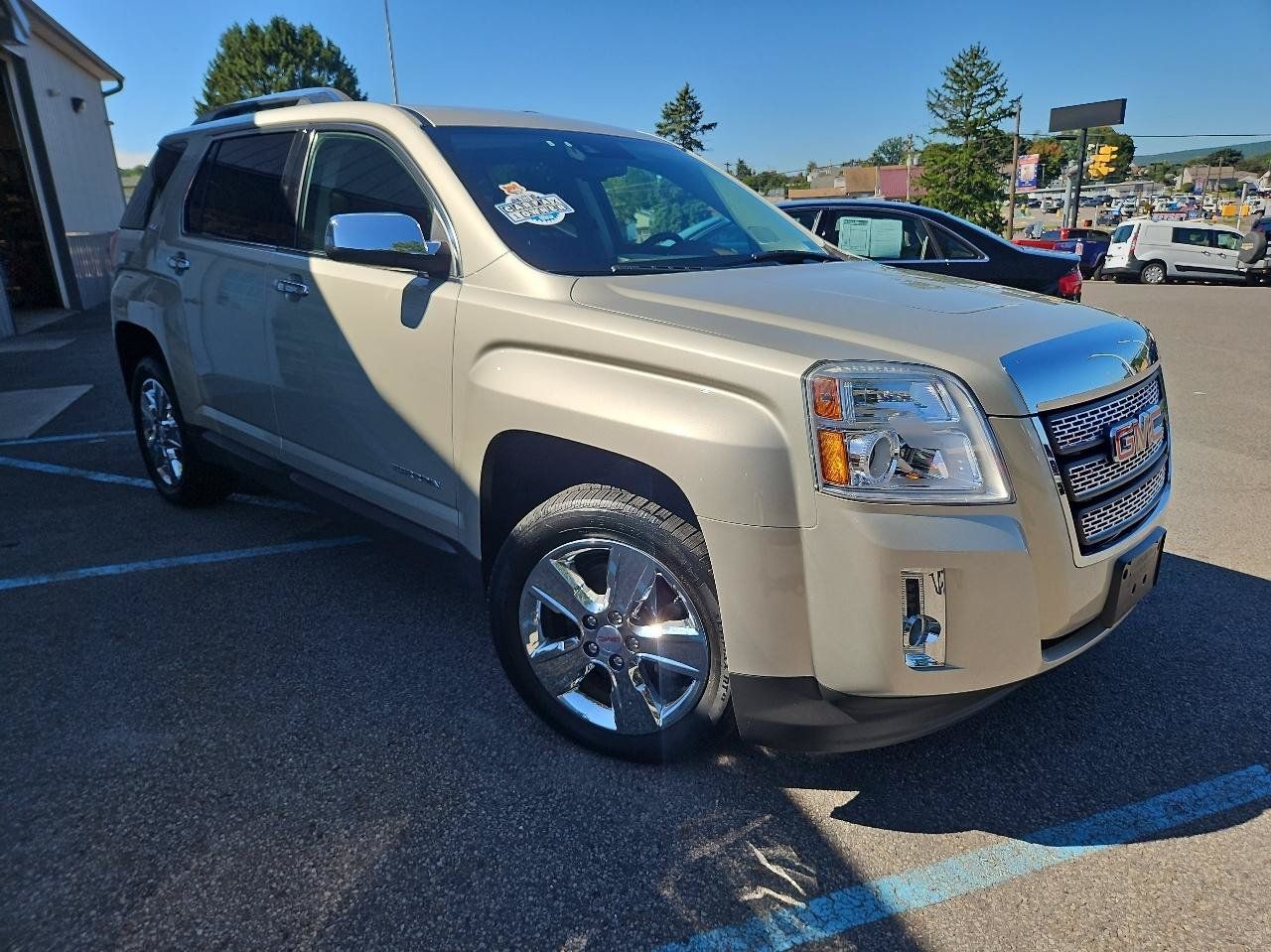 Used 2014 GMC Terrain SLT AWD/4WD image 3