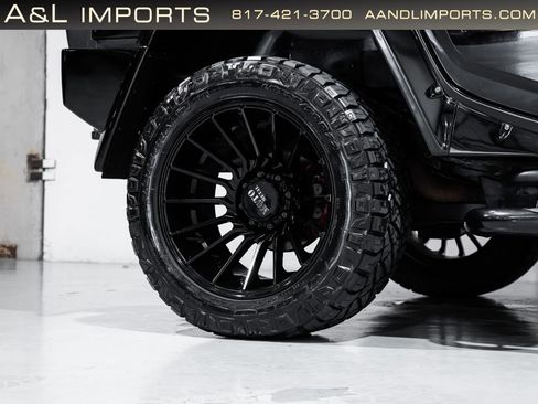 Used 2009 HUMMER H2 SUT AWD/4WD image 30
