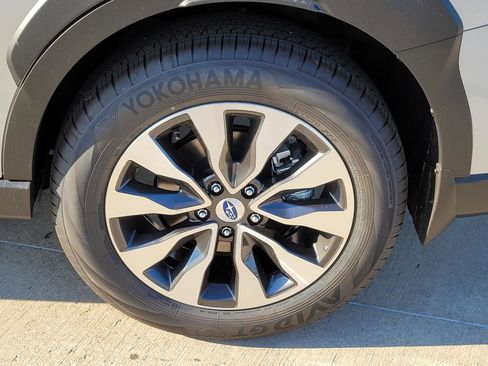 New 2025 Subaru Outback Limited image 22