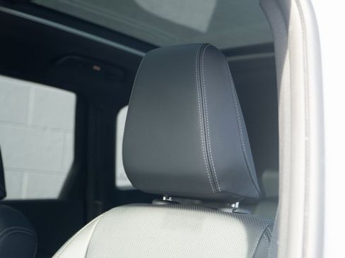 Used 2025 BMW X1 xDrive28i image 19