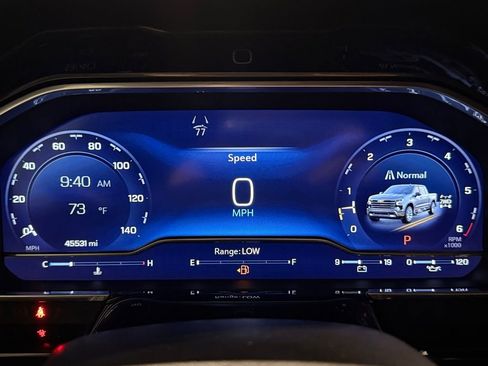 Used 2023 Chevrolet Silverado 1500 High Country w/ High Country Premium Package image 21