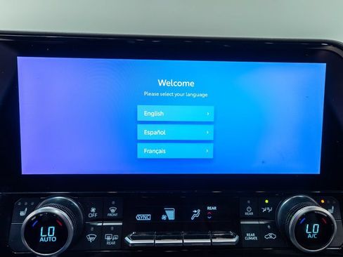 Certified 2026 Toyota Highlander XLE AWD/4WD image 28