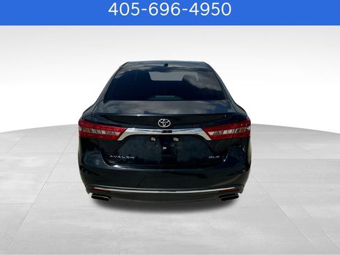Used 2017 Toyota Avalon XLE FWD image 4