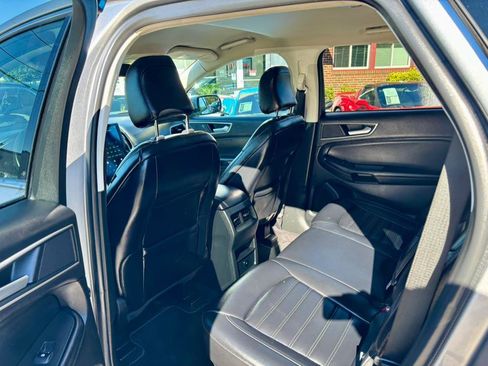 Used 2023 Ford Edge SEL image 14