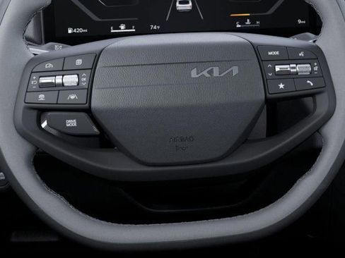New 2025 Kia K4 EX image 22