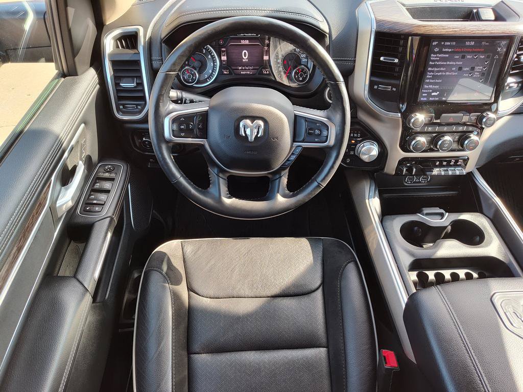 Used 2020 RAM 1500 Laramie AWD/4WD image 16