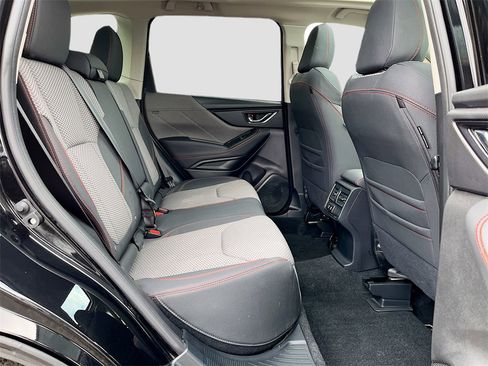 Used 2024 Subaru Forester Sport image 25