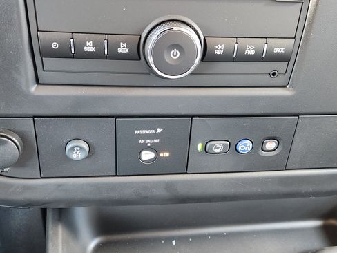 New 2025 Chevrolet Express 3500 w/ Power Convenience Package image 19