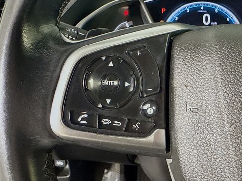 Used 2019 Honda Civic Touring image 14