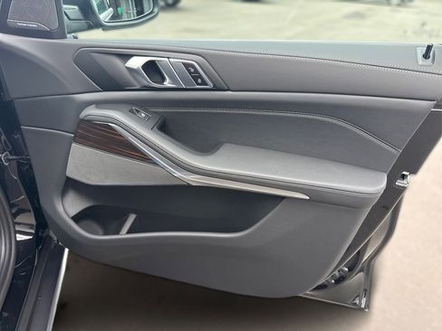New 2026 BMW X5 sDrive40i image 27