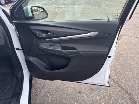 Used 2023 Chevrolet Bolt EUV LT w/ Driver Confidence Package FWD image 24