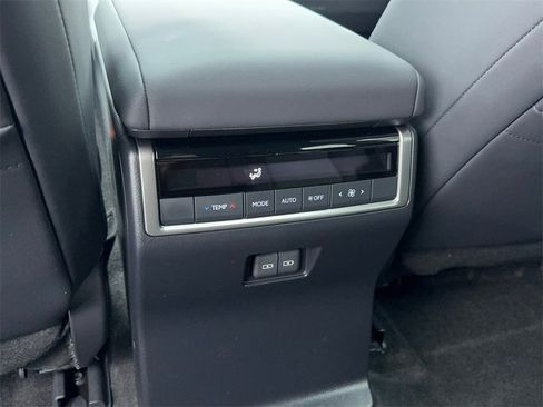 Used 2024 Lexus GX 550 550 Premium NAV,CAM,SUNROOF,CL image 39