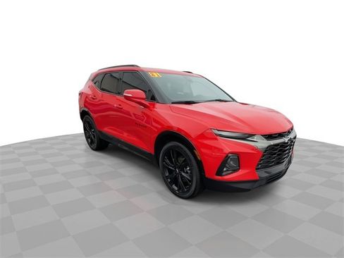 Certified 2021 Chevrolet Blazer RS w/ Enhanced Convenience Package image 2