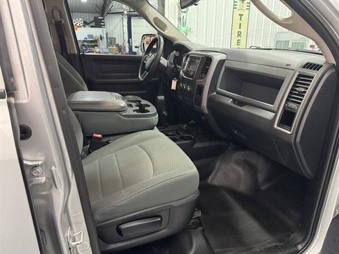 Used 2016 RAM 2500 Tradesman w/ Popular Equipment Group image 14