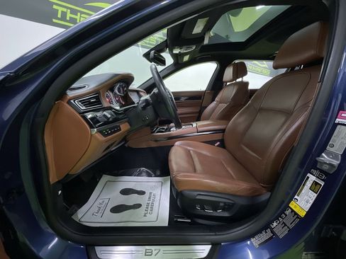 Used 2014 BMW ALPINA B7 xDrive LWB image 17