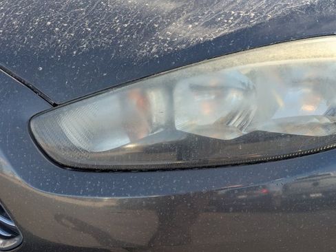 Used 2015 Ford Fiesta SE image 10