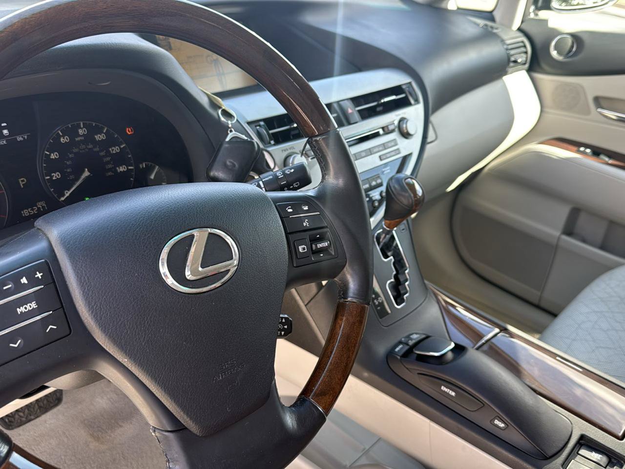 Used 2010 Lexus RX 350 AWD image 33