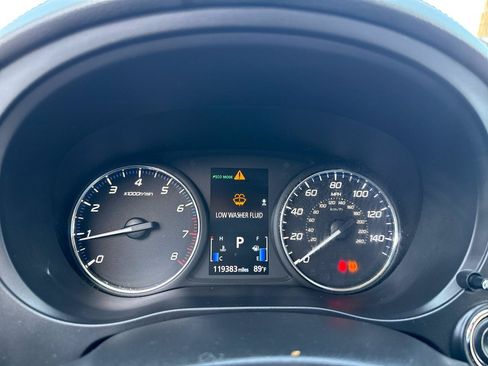 Used 2022 Mitsubishi Outlander ES FWD image 22