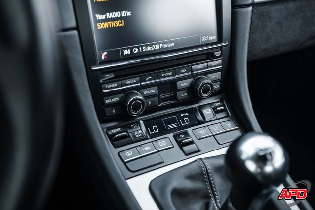 Used 2016 Porsche Cayman GT4 RWD image 18