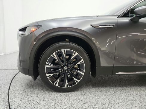 Used 2024 MAZDA CX-90 Plug-In Hybrid w/ Premium Plus AWD/4WD image 30