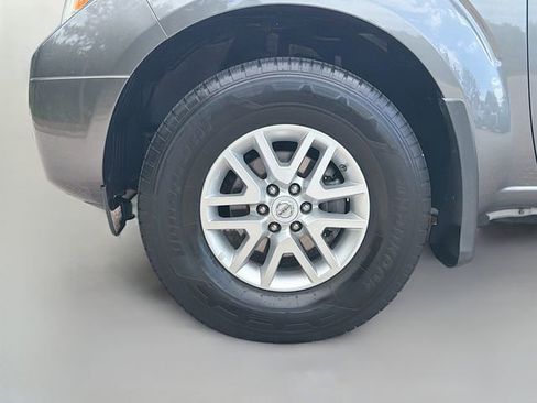 Used 2019 Nissan Frontier SV AWD/4WD image 38