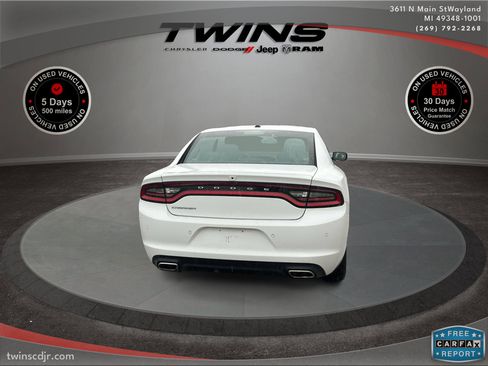 Used 2022 Dodge Charger SXT image 5