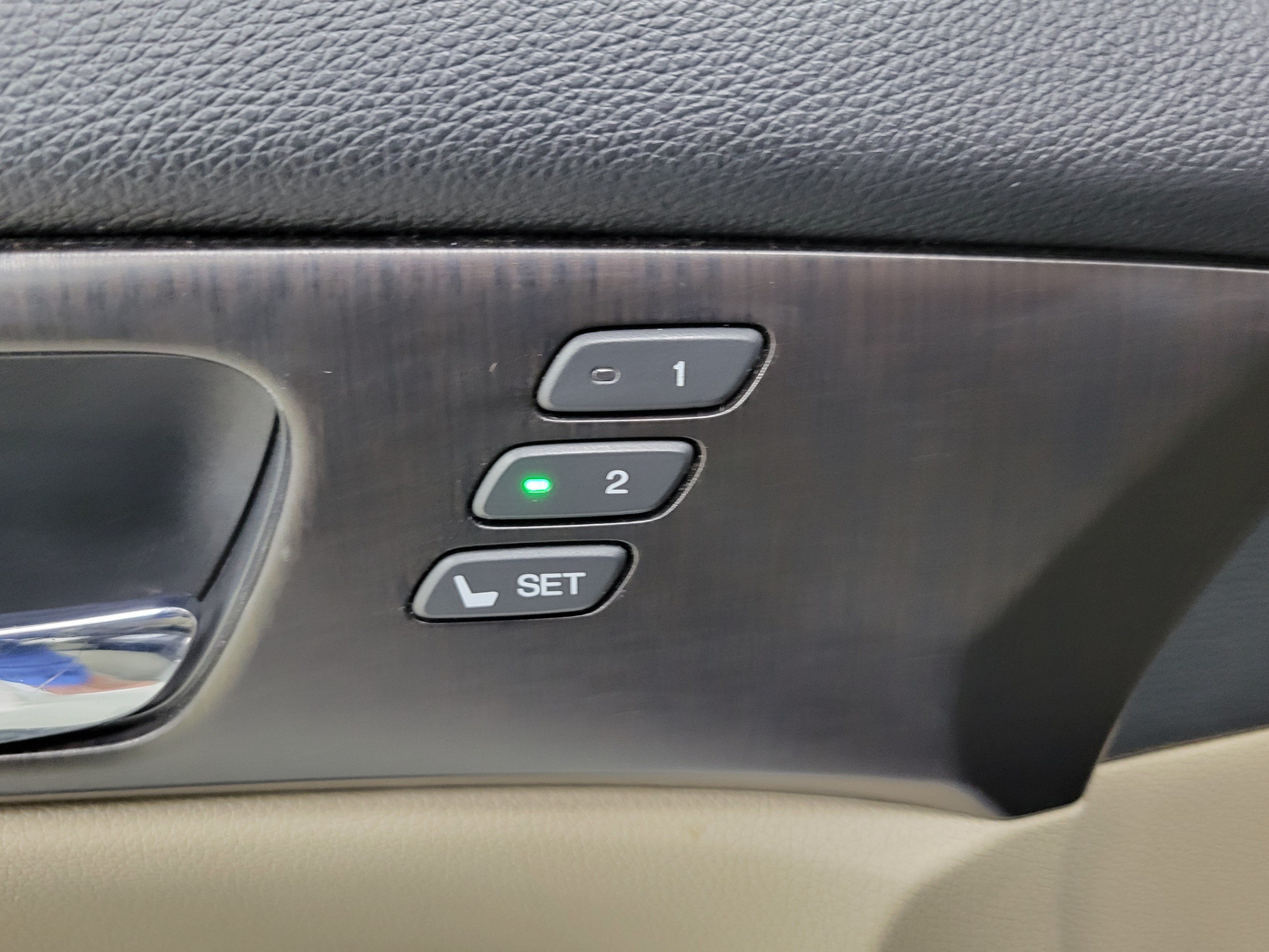 Used 2015 Honda Accord EX-L image 18