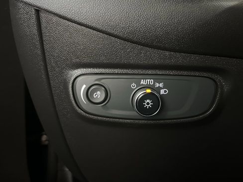 Used 2023 Chevrolet Equinox RS image 13