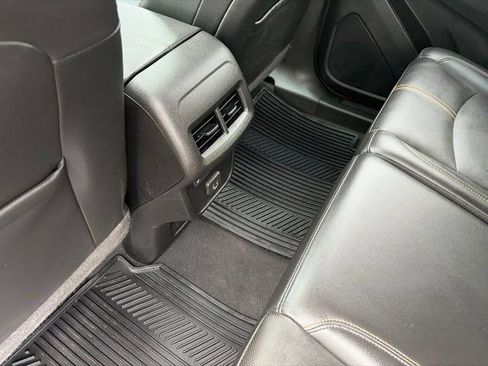 Used 2022 Chevrolet Equinox Premier AWD/4WD image 33
