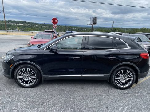 Used 2016 Lincoln MKX Reserve w/ Climate Package AWD/4WD image 6